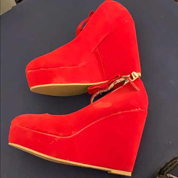 Reddish hot pink bow tie ankle strap slight flaws - Picture 7 of 9